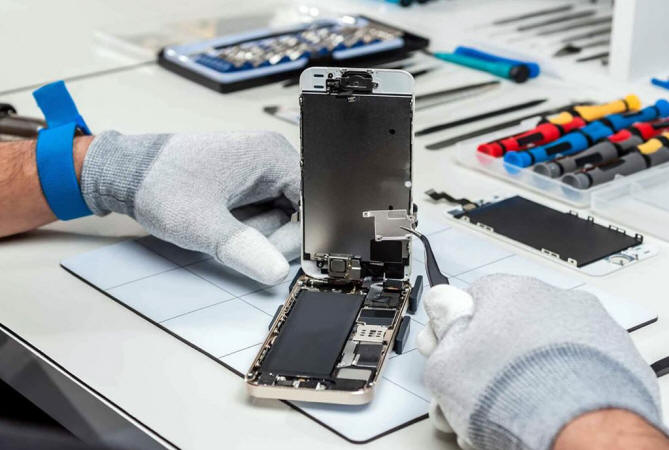 CELL PHONES REPAIR IN DENVER COLORADO USA - Services, Consulting, Advisory, Repairing and Fixing